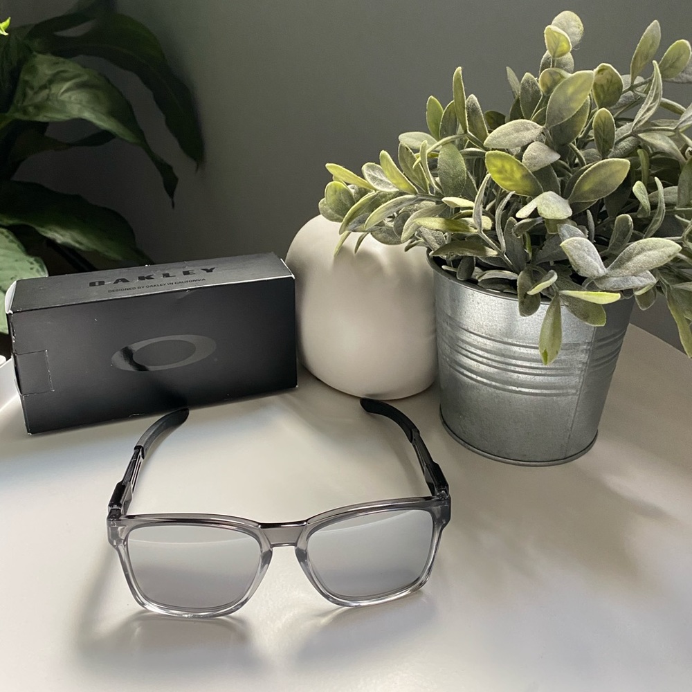 Oakley sunglasses